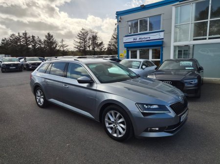 2019 Skoda Superb - thumbnail 5