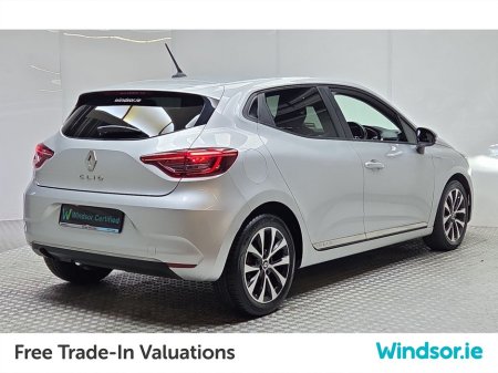 2021 Renault Clio Iconic TCe 100 MY19 €16,995