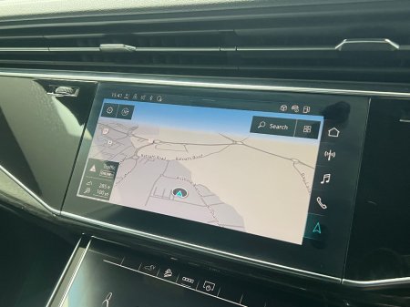 2023 Audi Q8 55 TFSI E S LINE BLACK ED 381HP QUATTRO €75,990 thumbnail