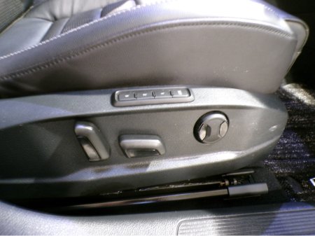 2018 Volkswagen Golf *MIESTER EDITION*MARK 7.5*AUTO*VW GOLF 1.4 TSI HIGH-LINE*FULL LEATHER HEATED MEMORY SPORT SEATS**VIRTUAL COCKPIT*PILOT PARKING*COLOUR CAMERA*SAT-NAV*APPLE-CARPLAY*ANDROID AUTO*UP-GRADED VW ALLOYS*XL M €18,900 thumbnail