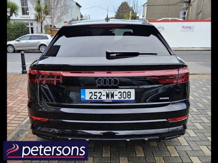 2025 Audi Q8 490PS QUATTRO S-LINE AUTOMATIC - PANORAMIC ROOF €104,950 thumbnail