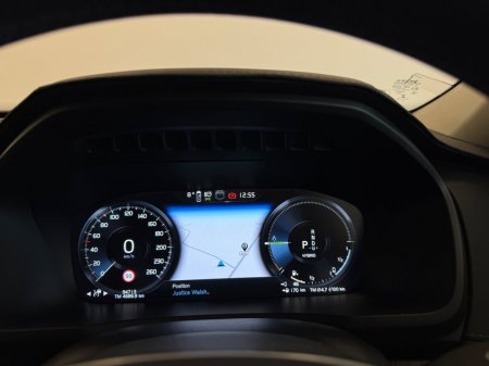 2022 Volvo XC90 PHEV T8 (390hp) Inscription AWD €57,950 thumbnail