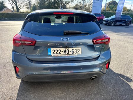 2022 Ford Focus - thumbnail 7