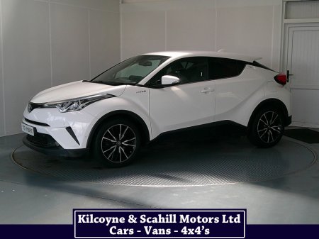 2017 Toyota C-HR - view 3