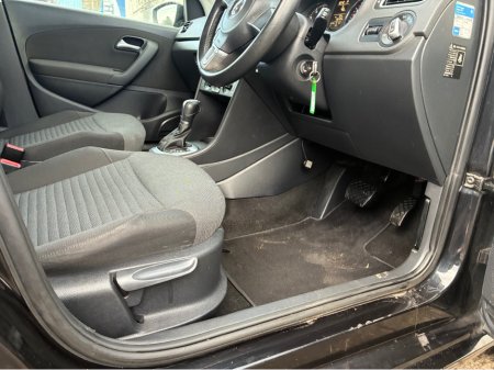 2013 Volkswagen Polo - thumbnail 8