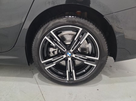 2026 BMW 3 Series 330e M Sport Saloon thumbnail