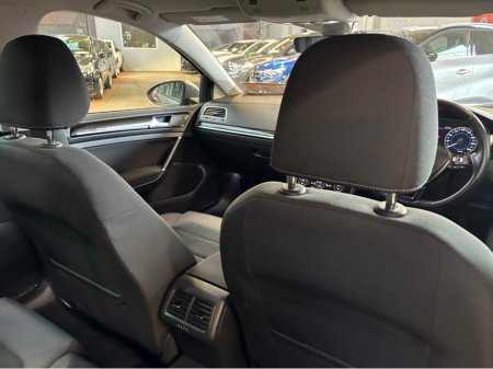 2018 Volkswagen Golf Automatic DSG  Bluemotion Hiline only 34000 kms €19,499 thumbnail