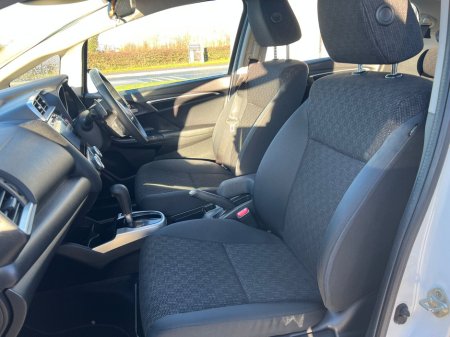 2018 Honda Jazz 1.3 i-VTEC ES CVT AUTO €15,950 thumbnail