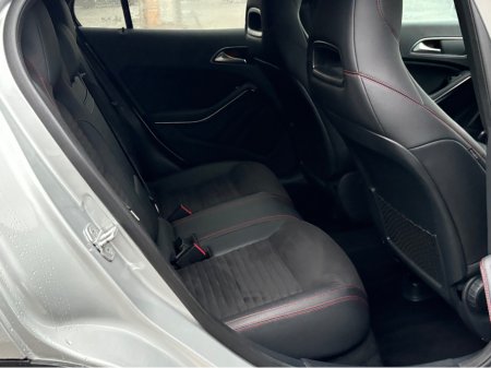 2017 Mercedes-Benz GLA Class GLA200 D AMG LINE 5DR AUTO €17,900 thumbnail