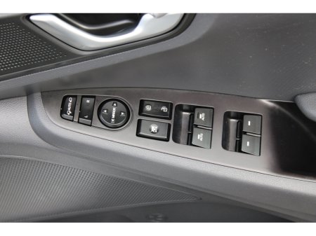 2017 Hyundai Ioniq - thumbnail 14