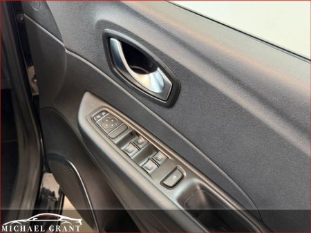 2018 Renault Captur - thumbnail 26