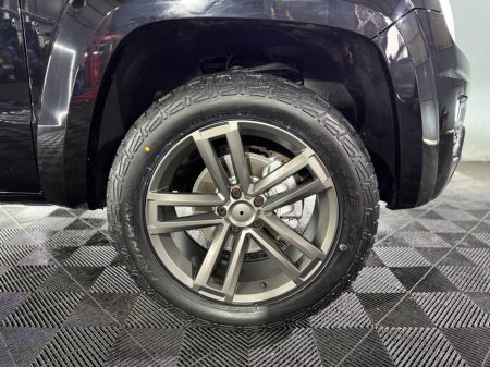 2017 Volkswagen Amarok  €20,950 thumbnail