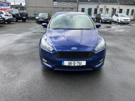 2018 Ford Focus - thumbnail 5