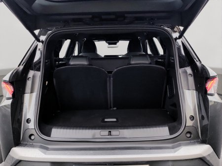 2025 Peugeot 5008 - thumbnail 17