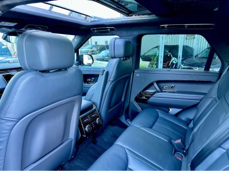 2025 Land Rover Range Rover Sport AUTOBIOGRAPHY €139,950 thumbnail