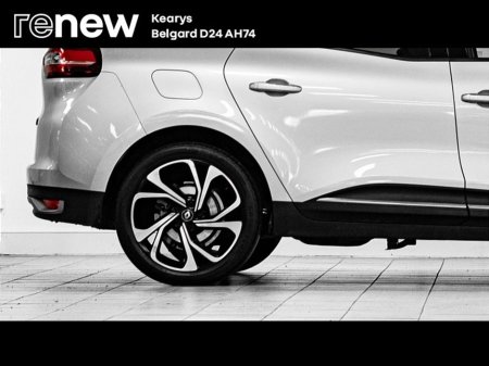 2017 Renault Grand Scenic 1.5 dCi 110 SIGNATURE *7 Seater* €19,900 thumbnail