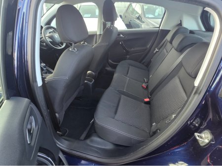 2017 Peugeot 208 1.2 AUTO STYLE ONLY 33K KMS €10,999 thumbnail