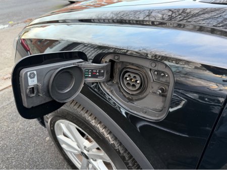 2022 Audi Q3 TECHNIK 45 TFSI E HYBRID//REVERSE CAMERA//IMMACULATE CONDITION//FINANCE PACKAGES//SIMI AND AA DEALER €35,950 thumbnail