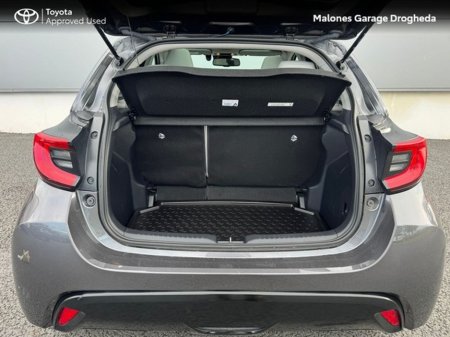 2023 Toyota Yaris - thumbnail 10