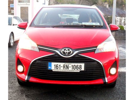2016 Toyota Yaris 1.3  LUNA 5-DR......NCT 07/26......TAXED 04/26......FULL SERVICE HISTORY €9,995 thumbnail