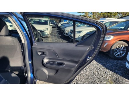 2019 Toyota Aqua - thumbnail 11