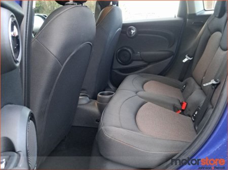 2020 MINI Hatch Cooper Classic Auto €21,900 thumbnail