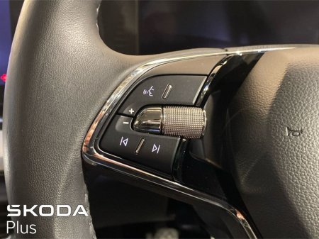 2023 Skoda Octavia - thumbnail 20