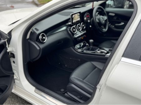 2014 Mercedes-Benz C Class C SERIES BLUETEC TOP SPEC €10,950 thumbnail