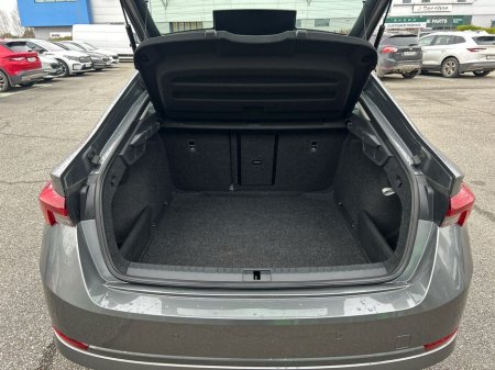 2024 Skoda Octavia - thumbnail 9