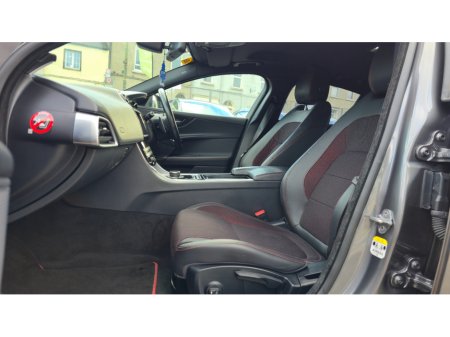 2017 Jaguar XE 2.0 D R-SPORT 180PS MY18 4DR AUTO €13,950