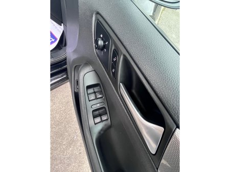 2017 Volkswagen Jetta - thumbnail 13