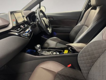 2017 Toyota C-HR - thumbnail 17