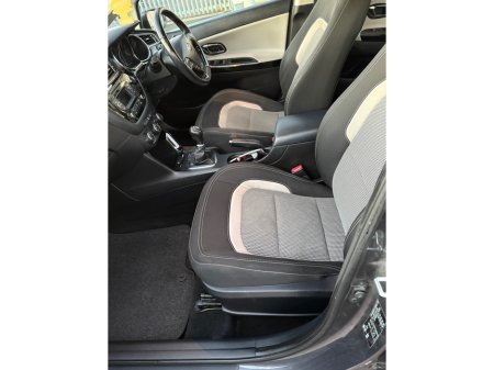 2015 Kia Ceed - thumbnail 10