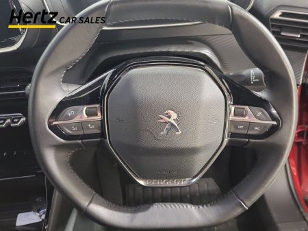 2023 Peugeot 2008 - thumbnail 14