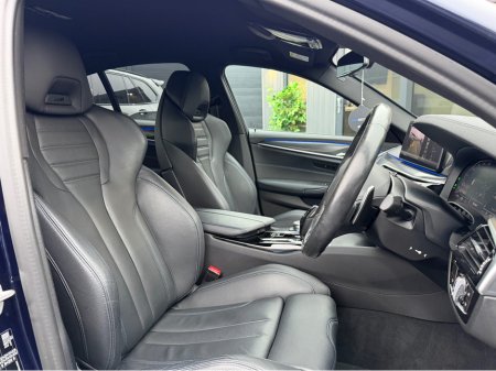 2020 BMW 5 Series - thumbnail 20