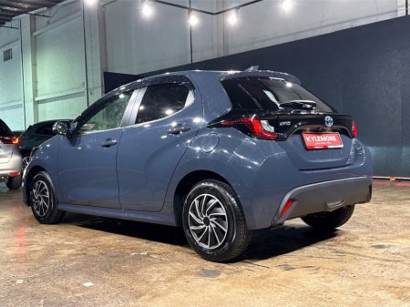2024 Toyota Yaris - thumbnail 5