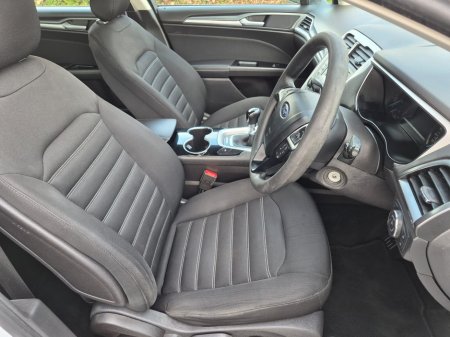 2015 Ford Mondeo 1.6TDCi 115PS Style €6,999 thumbnail