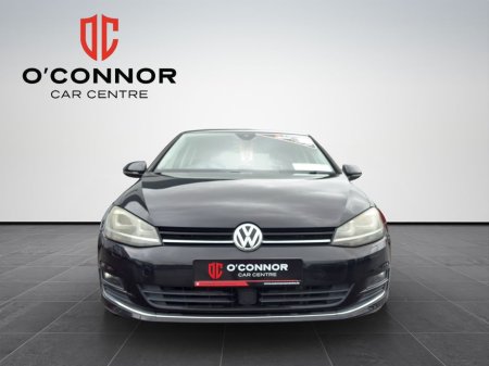 2017 Volkswagen Golf “Practical on the outside, spicy on the inside.” €17,888 thumbnail