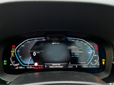 2022 BMW 5 Series - thumbnail 31