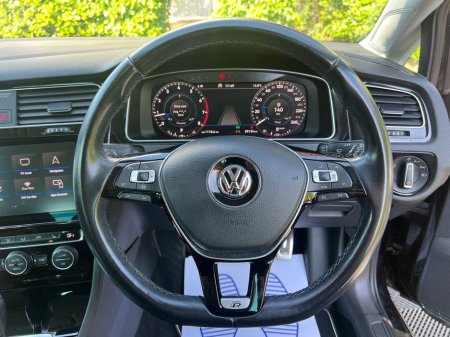 2020 Volkswagen Golf HIGHLINE 1.4 TSI // LEATHER HEATED SEATS // 360 SURROUND PARKING SENSORS // DIGITAL CLUSTER €24,900