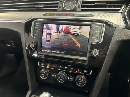 2017 Volkswagen Passat - thumbnail 8