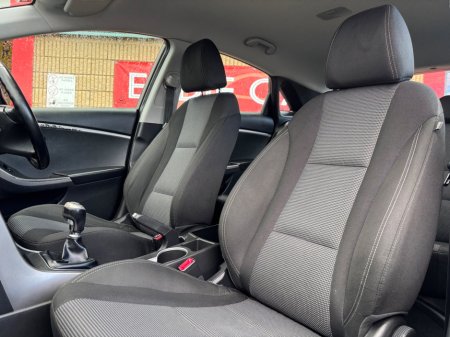 2015 Hyundai i30 - thumbnail 11