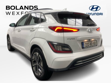 2023 Hyundai Kona - thumbnail 3