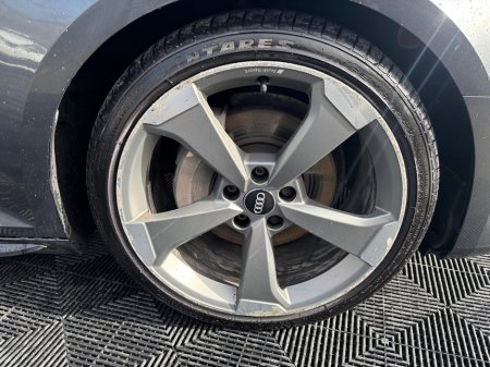 2018 Audi A4 - thumbnail 3