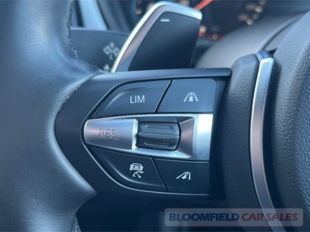 2018 BMW 3 Series MSPORT , SHADOW EDITION // LOW MILEAGE €23,950 thumbnail