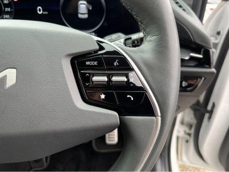 2023 Kia Niro - thumbnail 27