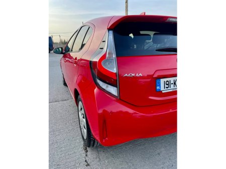 2019 Toyota Aqua - thumbnail 12