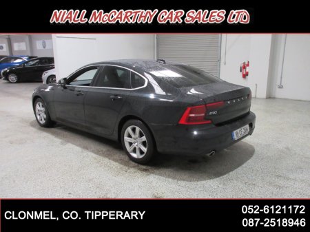 2018 Volvo S90 2.0 D4 MOMENTUM 190BHP AUTO €18,895 thumbnail