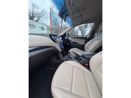 2015 Hyundai Santa Fe 4WD EXECUTIVE 4DR €11,800 thumbnail