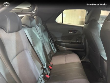 2024 Toyota C-HR - thumbnail 9